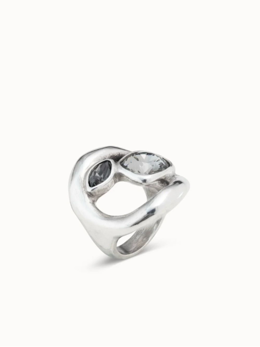 NWT UNIde50 Sterling Silver Plated oval ring with 2 crystals - Picture 2 of 7